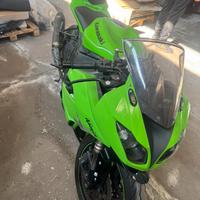Kawasaki 600 2010 zxr6
