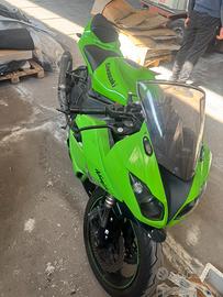 Kawasaki 600 2010 zxr6