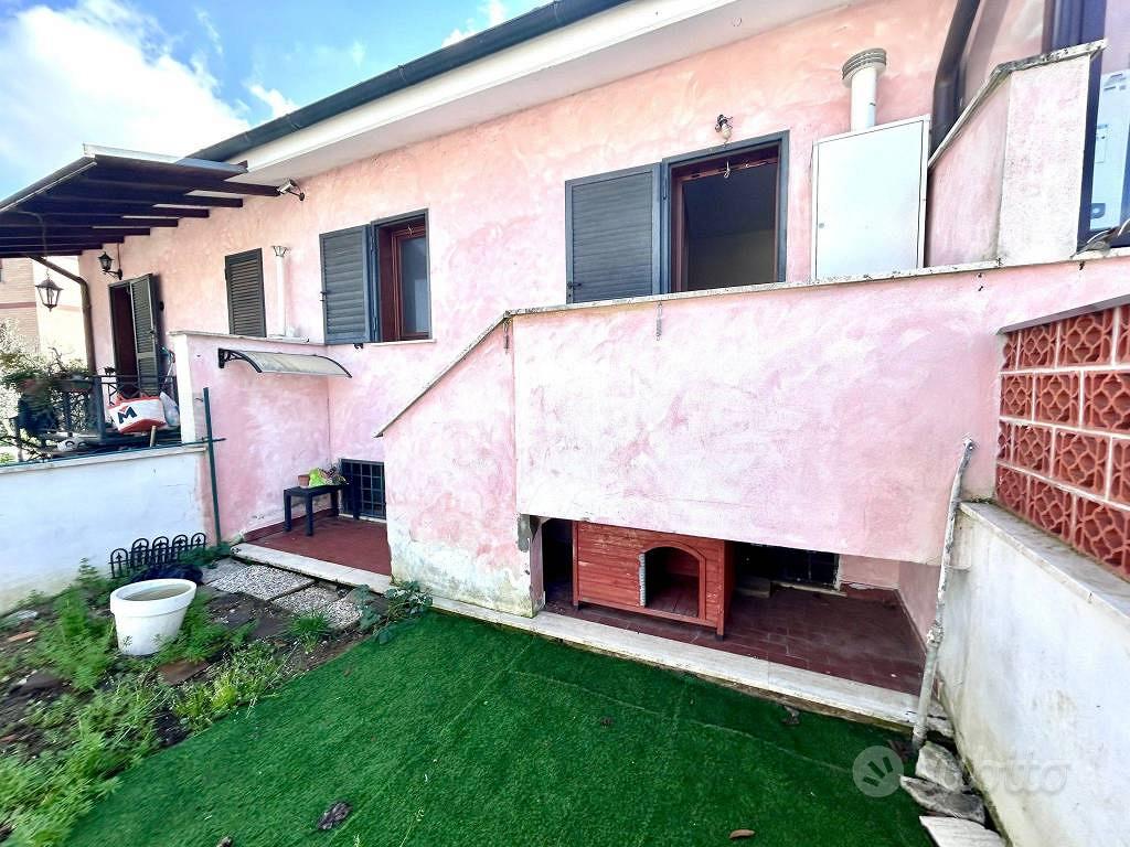 Casa – Roma, Acilia Sud, Municipio Roma X - Vista 4