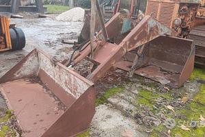 Caricatore frontale Trattore