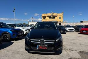 MERCEDES-BENZ B 180 d Premium