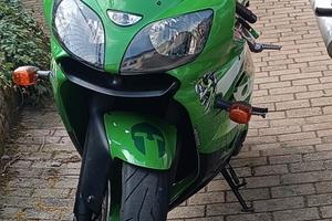 Kawasaki Ninja ZX-9 - 2002