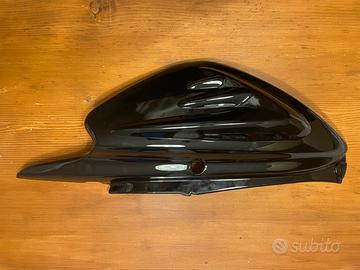 carena posteriore nera booster ng