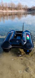 Barchino carpfishing Vdrone con raymarine 