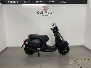 VESPA GTS SUPER NOTTE 300