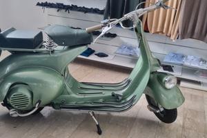vespa vacanze romane 1951