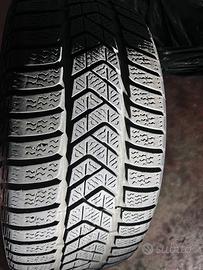 Pneumatici invernali Pirelli Sottozero 3