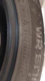 gomme invernali 215/50R18-92V
