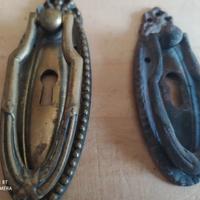 LOTTO 3 ANTICHE BOCCHETTA X CREDENZA - SCRIVANIA -