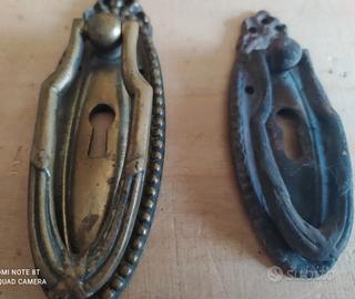 LOTTO 3 ANTICHE BOCCHETTA X CREDENZA - SCRIVANIA -