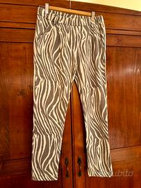 Tuta a fantasia zebrata da donna