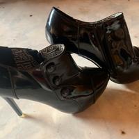 Scarpe vernice