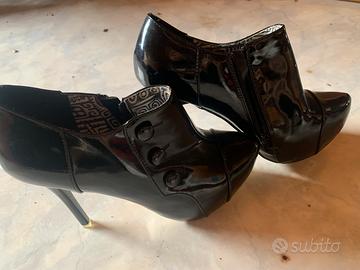 Scarpe vernice