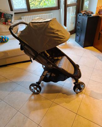 Baby jogger city mini 2