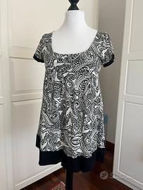 Blusa lunga fantasia B/N