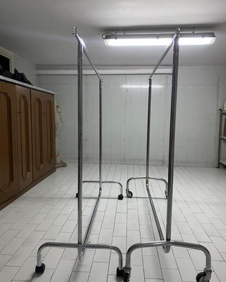 coppia di Stender appendiabiti professionali
