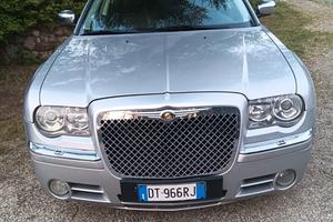  Chrysler 300C Wagon