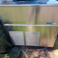 Macchina per Ghiaccio Simag 125  kg cubetto aperto