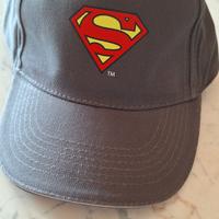 cappellino grigio superman 