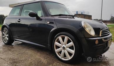 mini one  1.4 disel adatta per neopatentati