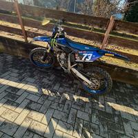 plastiche graficate yz 125 2023