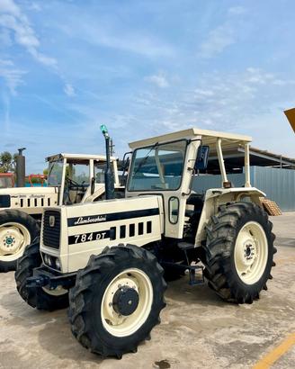 TRATTORE AGRICOLO USATO LAMBORGHINI 784 DT