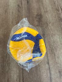 Pallone Mikasa Volley V200 W Nuovo e Oroginale