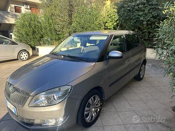 Auto skoda