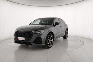 Audi Q3 Sportback 35 1.5 tfsi Identity Black s-tro