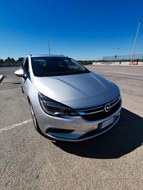 Opel Astra 1.6 CDTI 136CV Sports Tourer Cosmo