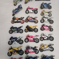 lotto 1:18 moto di Valentino Rossi 
