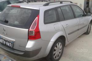 Renault megane sw 1.5 tdi 0.7 RICAMBI