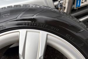 235/55R18 DUNLOP invernali