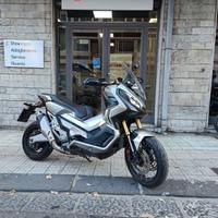 Honda X-ADV 750 ABS DCT