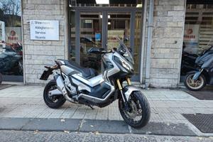 Honda X-ADV 750 ABS DCT