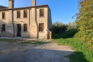 RUSTICO A OCCHIOBELLO