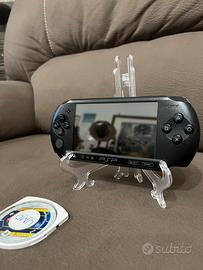 PSP E-1004 street