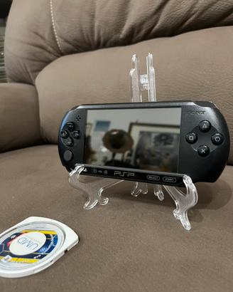 PSP E-1004 street