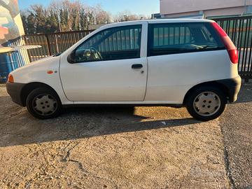 FIAT PUNTO DEL 1999
