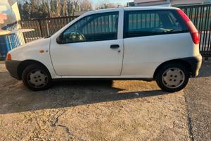FIAT PUNTO DEL 1999