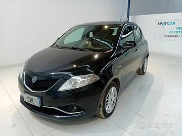 Lancia Ypsilon 1.2 69 CV 5 porte S&S Gold
