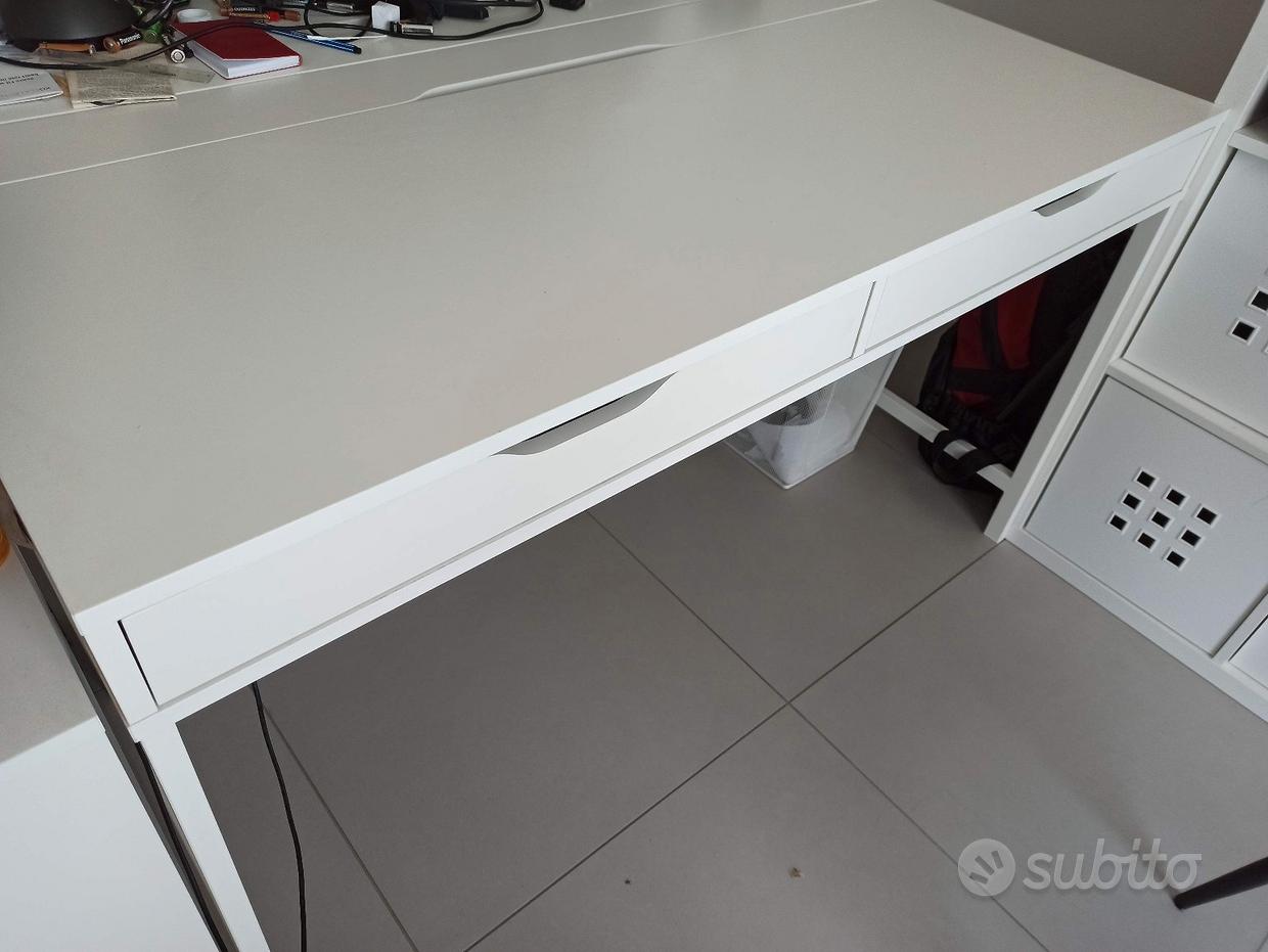 Scrivania ikea Mobili usati