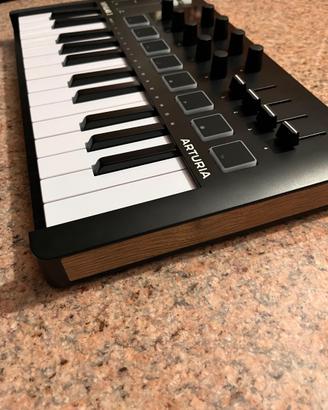 Arturia miniLab 3