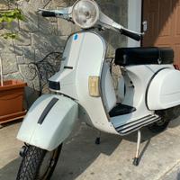 Vespa px 150 1983 conservata