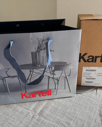 Lampada da tavolo TAKE di Kartell