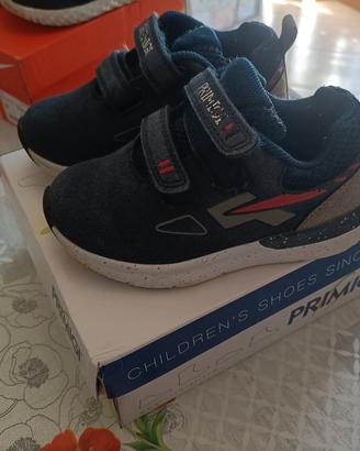 scarpe bambino misure 24 e 25 