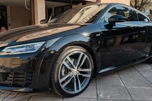 Audi TT 2.0 TDI ultra S line - Distribuzione FATTA