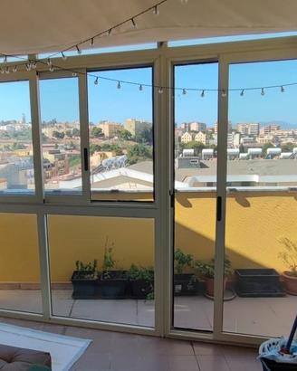 Veranda terrazzo con portafinestra 