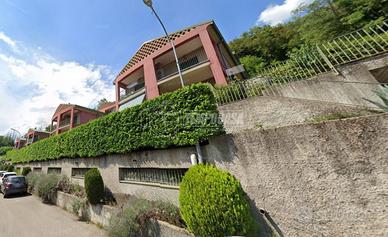 Villa a Schiera a Como Via Luigi Clerici 3 locali