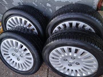 cerchi in lega gomme 185 55 r15